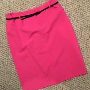 Pink career skirt with belt